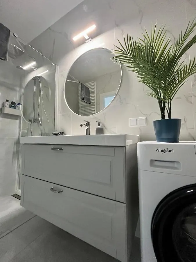 Zyczliwa Apartment Varsovia